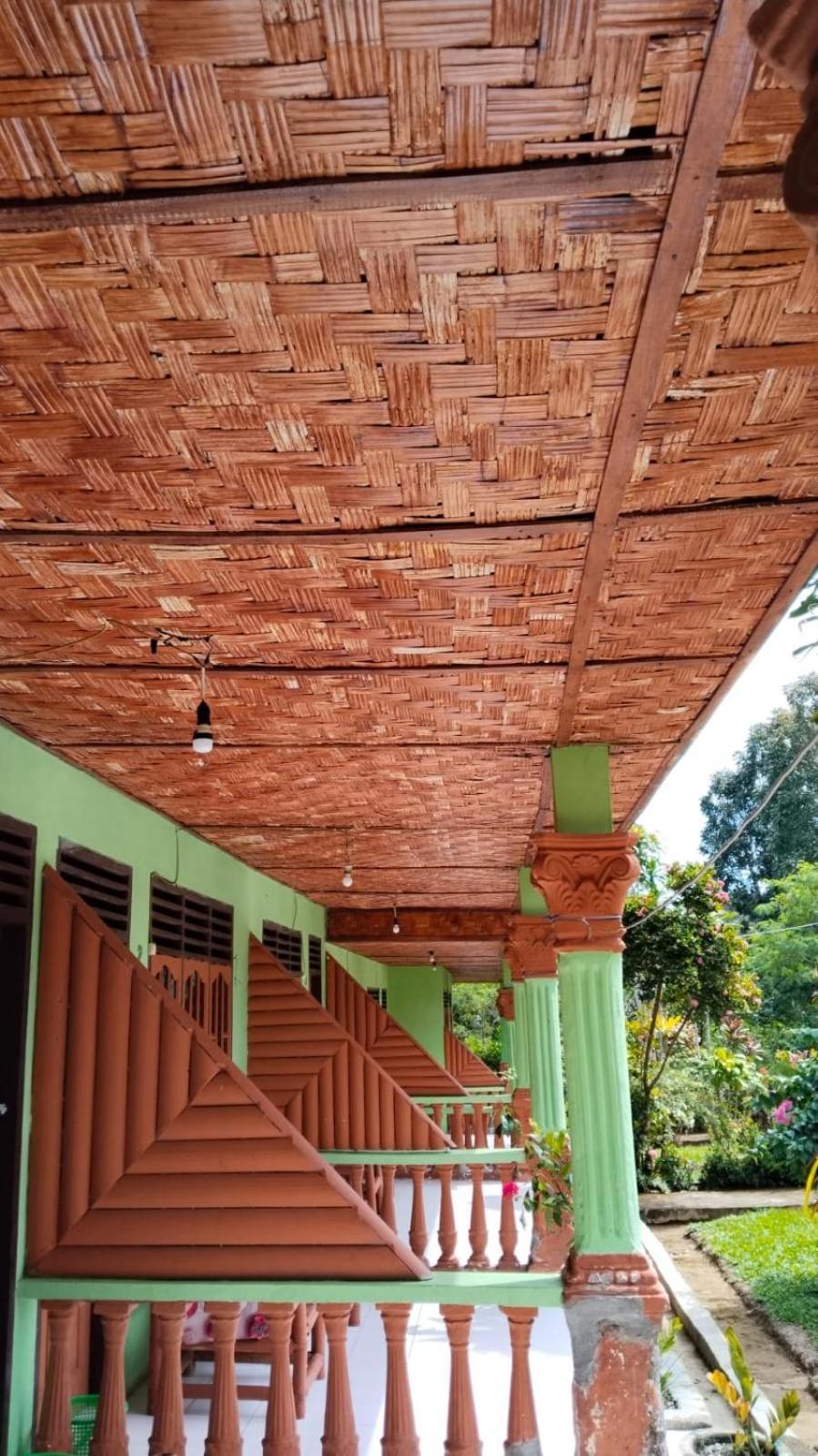 Wisma Batu Mandi Bukit Lawang Exterior photo